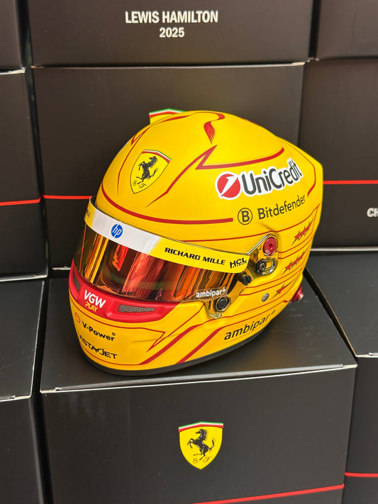Bell 1:2 Scuderia Ferrari 2025 Lewis Hamilton Helmet