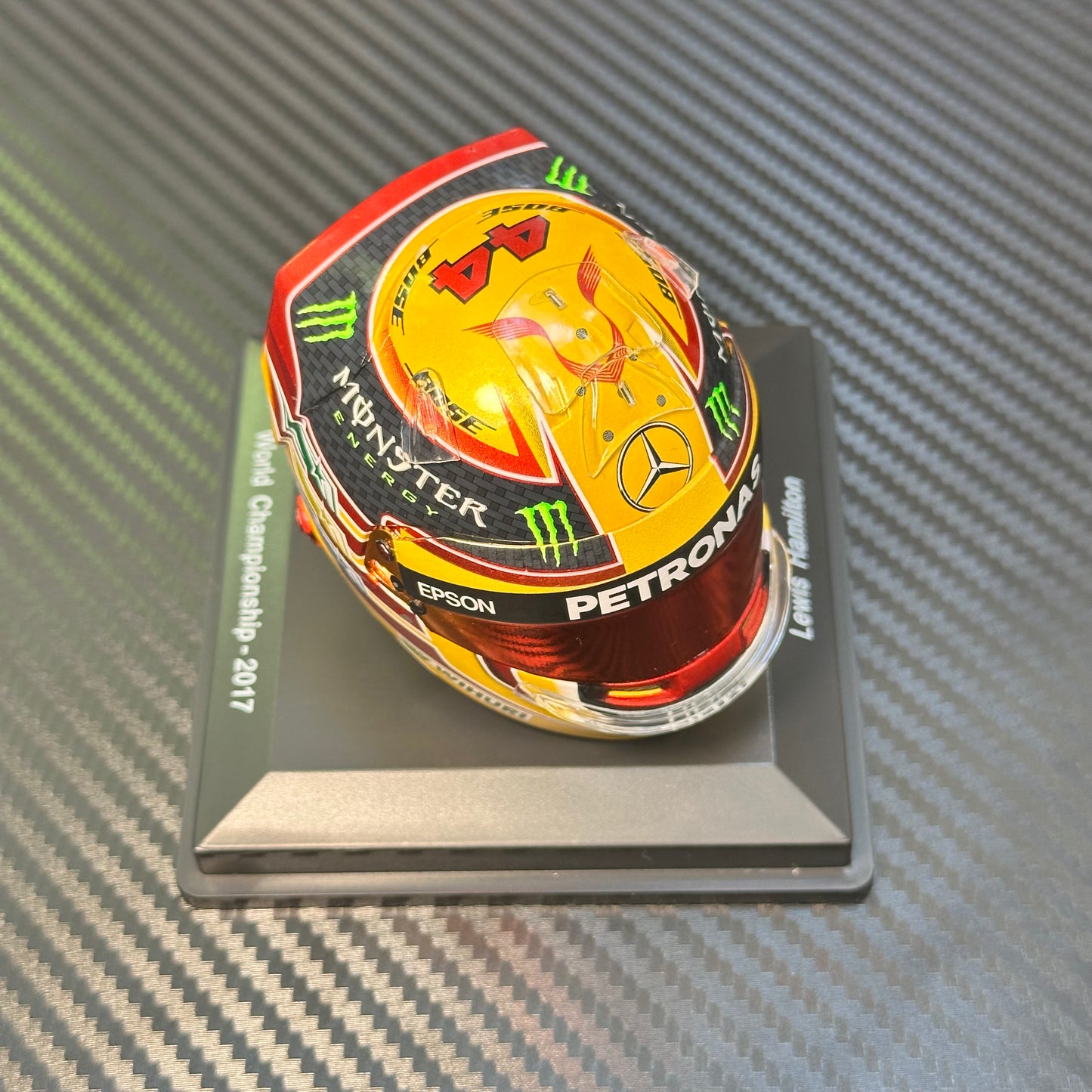 Spark 1:5 Mercedes-AMG F1 2017 Lewis Hamilton Mexican GP World Champion Helmet