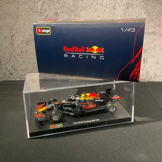 Red Bull Racing - RB16B (2021) 1:43 with Driver's Helmet | Showcase