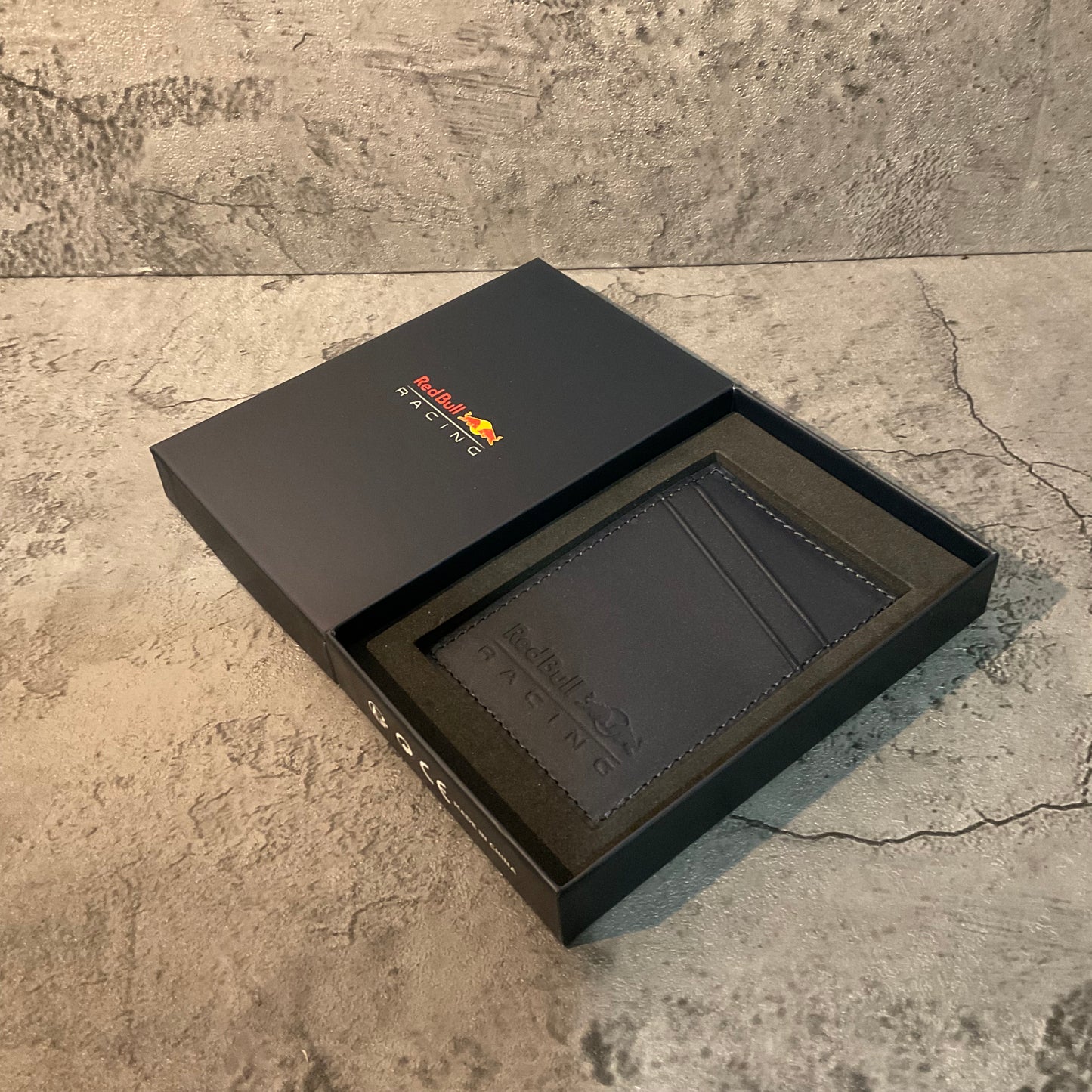 Red Bull Racing Diagonal Card Holder
