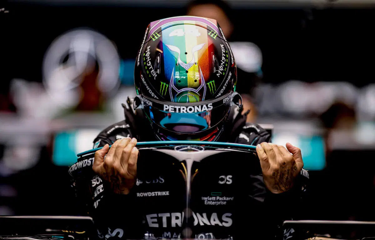 Spark 1:5 Mercedes-AMG F1 2021 Lewis Hamilton Abu Dhabi GP Helmet