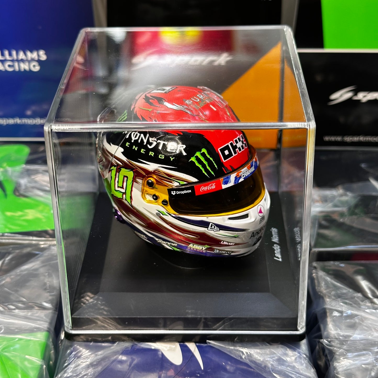 [In-Stock] Spark 1:5 McLaren 2024 Lando Norris Japanese GP Helmet