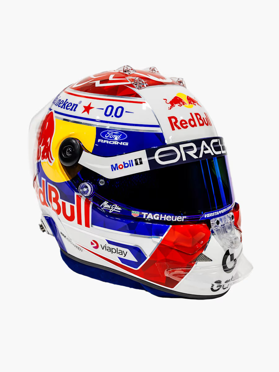 [Pre-Order] Red Bull Racing 2026 Max Verstappen Season Helmet 1:4 & 1:2