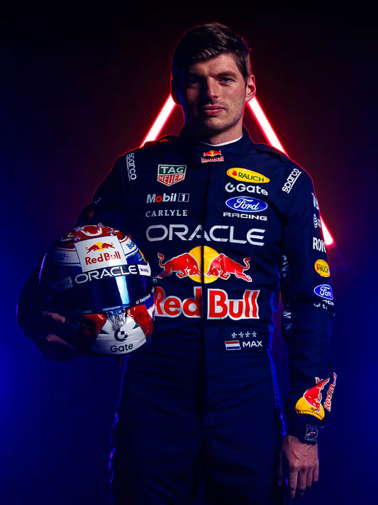 [Pre-Order] Red Bull Racing 2026 Max Verstappen Season Helmet 1:4 & 1:2