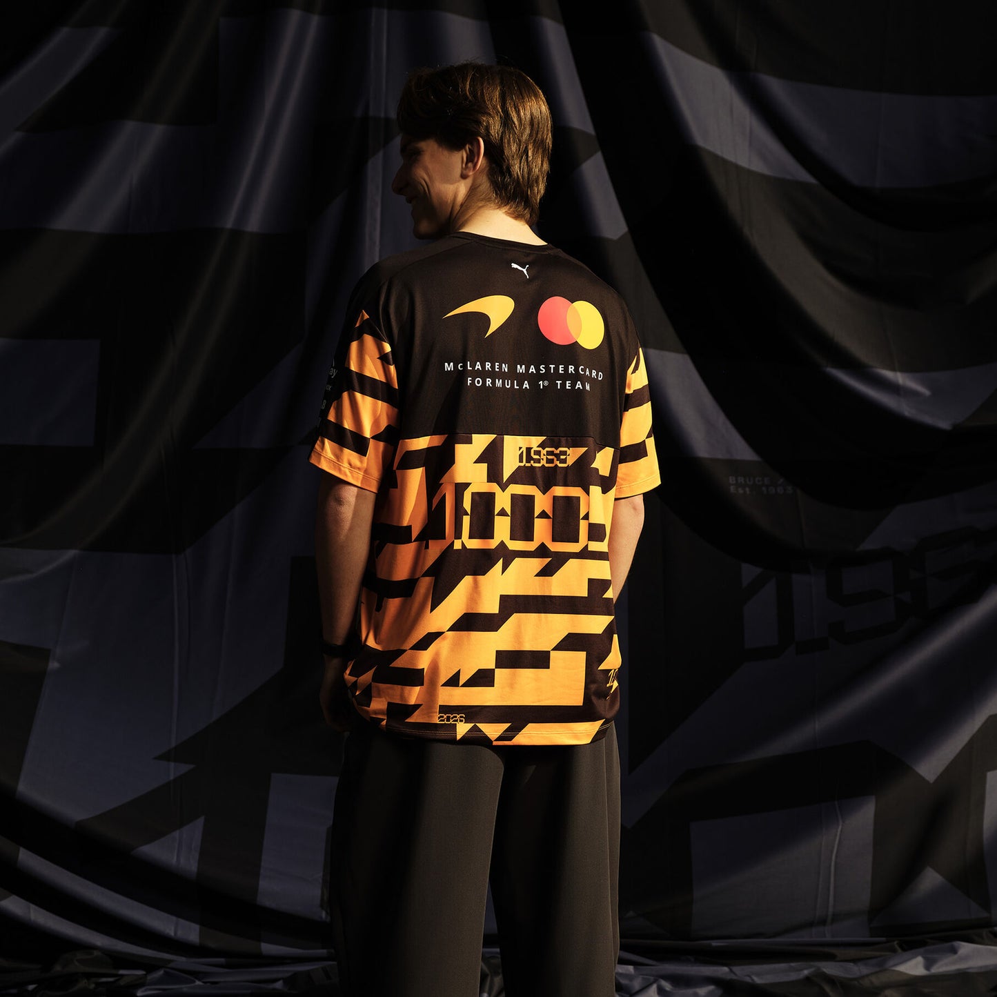 [Pre-Order] McLaren F1 2026 Team 1000th GP T-shirt