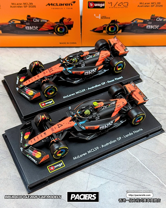 Bburago 1:43 MCLAREN F1 2025 MCL39 with Acrylic Showcase