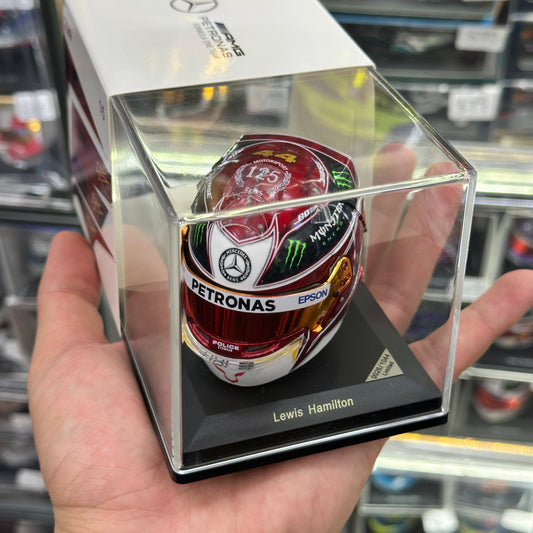 Spark 1:5 Mercedes-AMG F1 2019 Lewis Hamilton German GP Helmet - Limited Edition