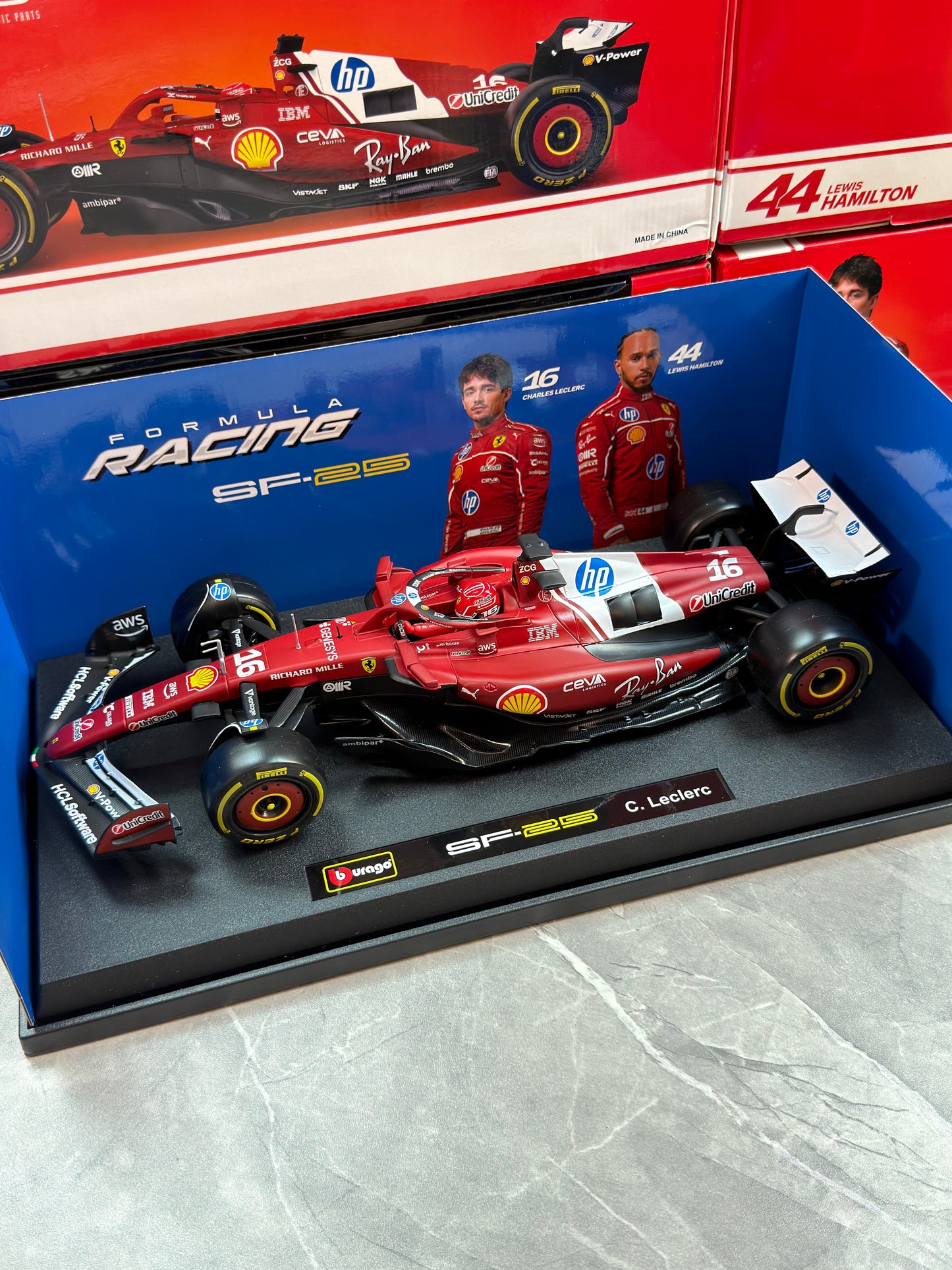 Bburago 1:18 Scuderia Ferrari 2025 SF-25