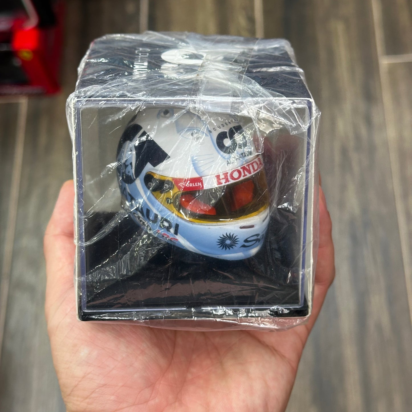 Spark 1:5 Driver Helmet Models Clearance (Mix Styles)