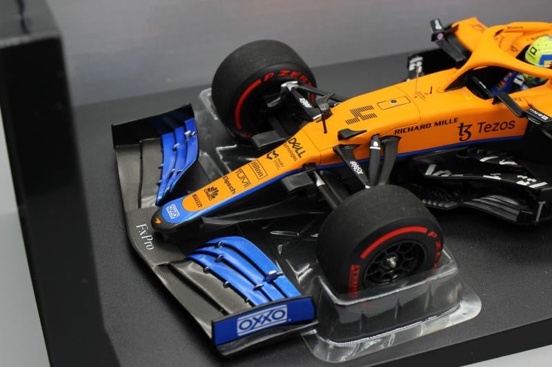 [Pre-Order] Minichamps McLaren MCL35M Lando Norris Russian GP 2021 First Pole Car 1:43 | 1:18