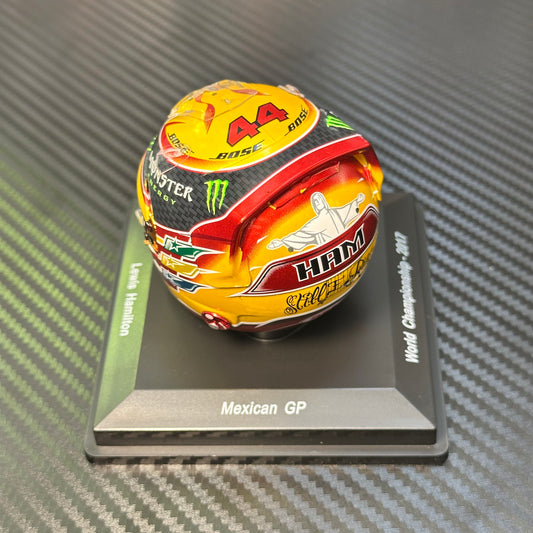 Spark 1:5 Mercedes-AMG F1 2017 Lewis Hamilton Mexican GP World Champion Helmet