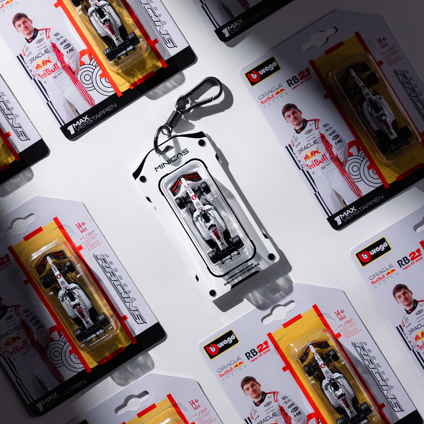 FORM-TAG 64 | Formula 1 Model Car Keychain Display Case - White Version