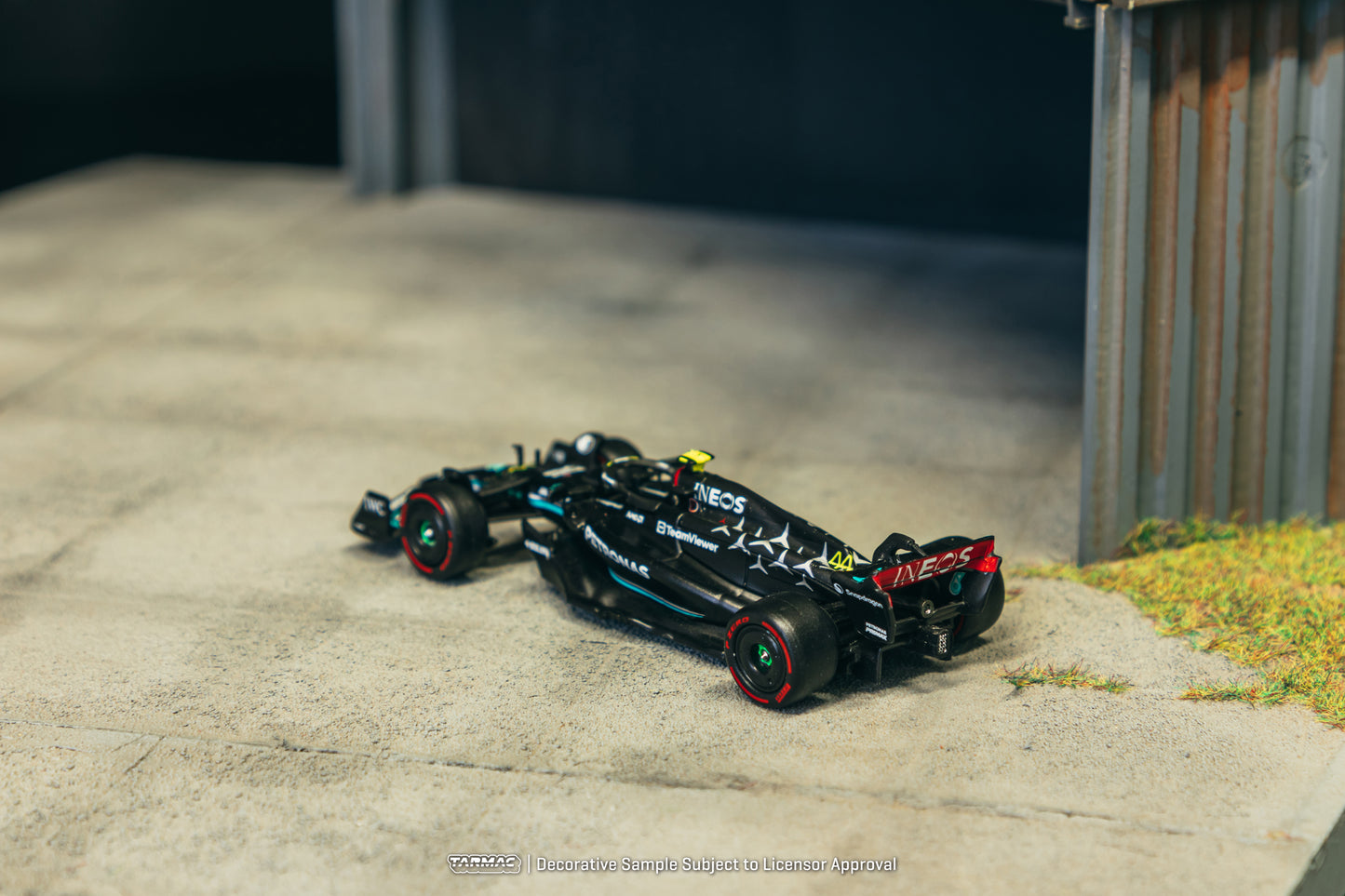 [Pre-Order] Tarmac 1:64 Mercedes-AMG F1 2023 W14 Lewis Hamilton Hungarian GP