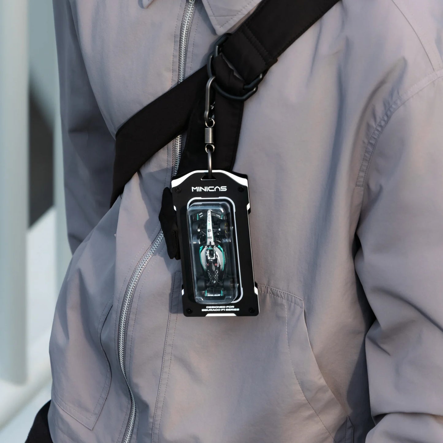 FORM-TAG 64 | Formula 1 Model Car Keychain Display Case - Mercedes-AMG F1