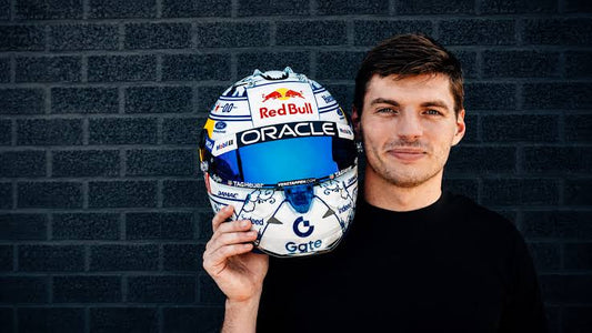 [Pre-Order] Red Bull Racing 2026 Max Verstappen Dutch GP Helmet 1:4 & 1:2