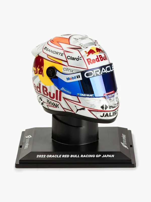 [Pre-Order] Schuberth 1:4 Sergio Perez 2022 Japan GP Helmet Model