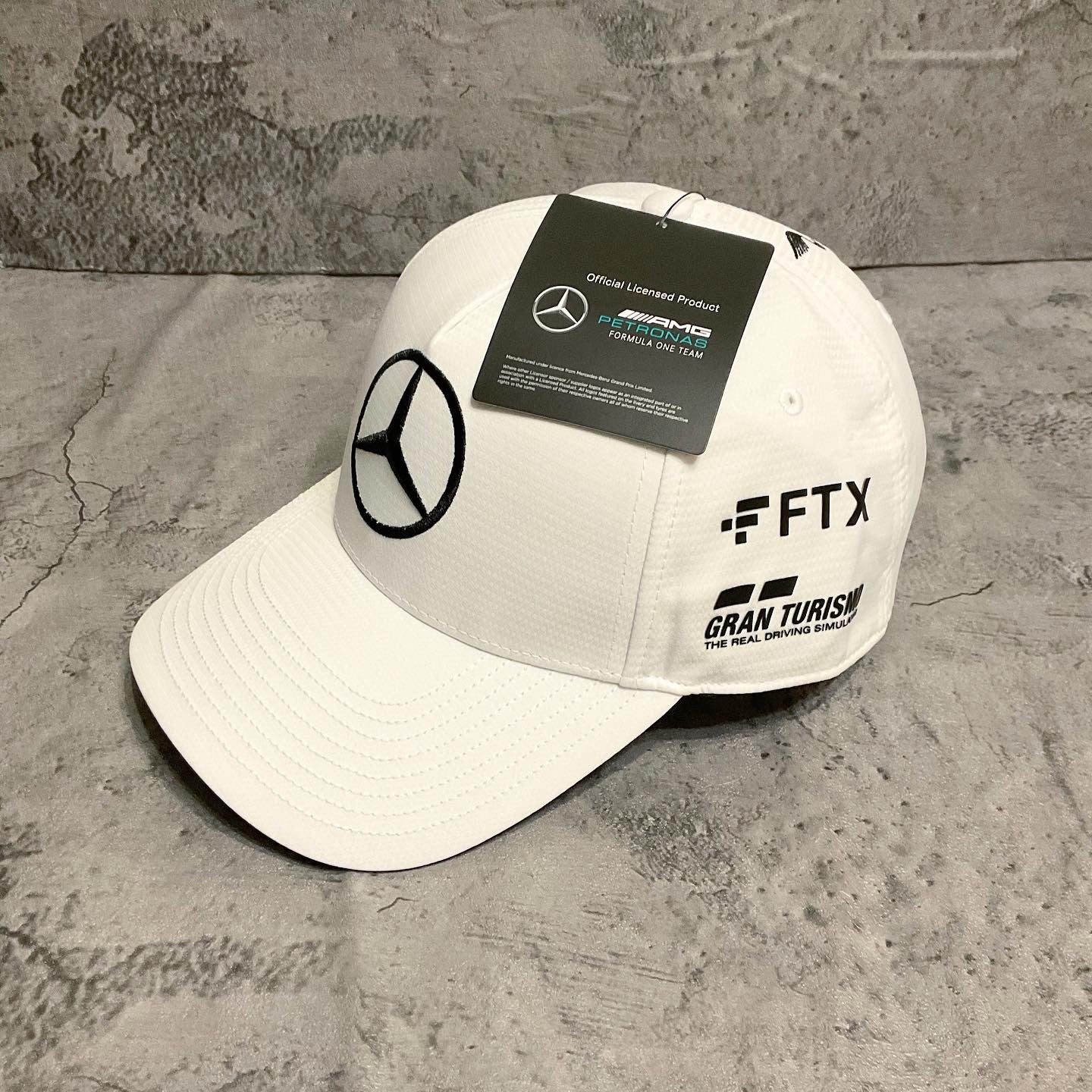 [PRE-ORDER] Mercedes Lewis Hamilton Baseball Cap 2022