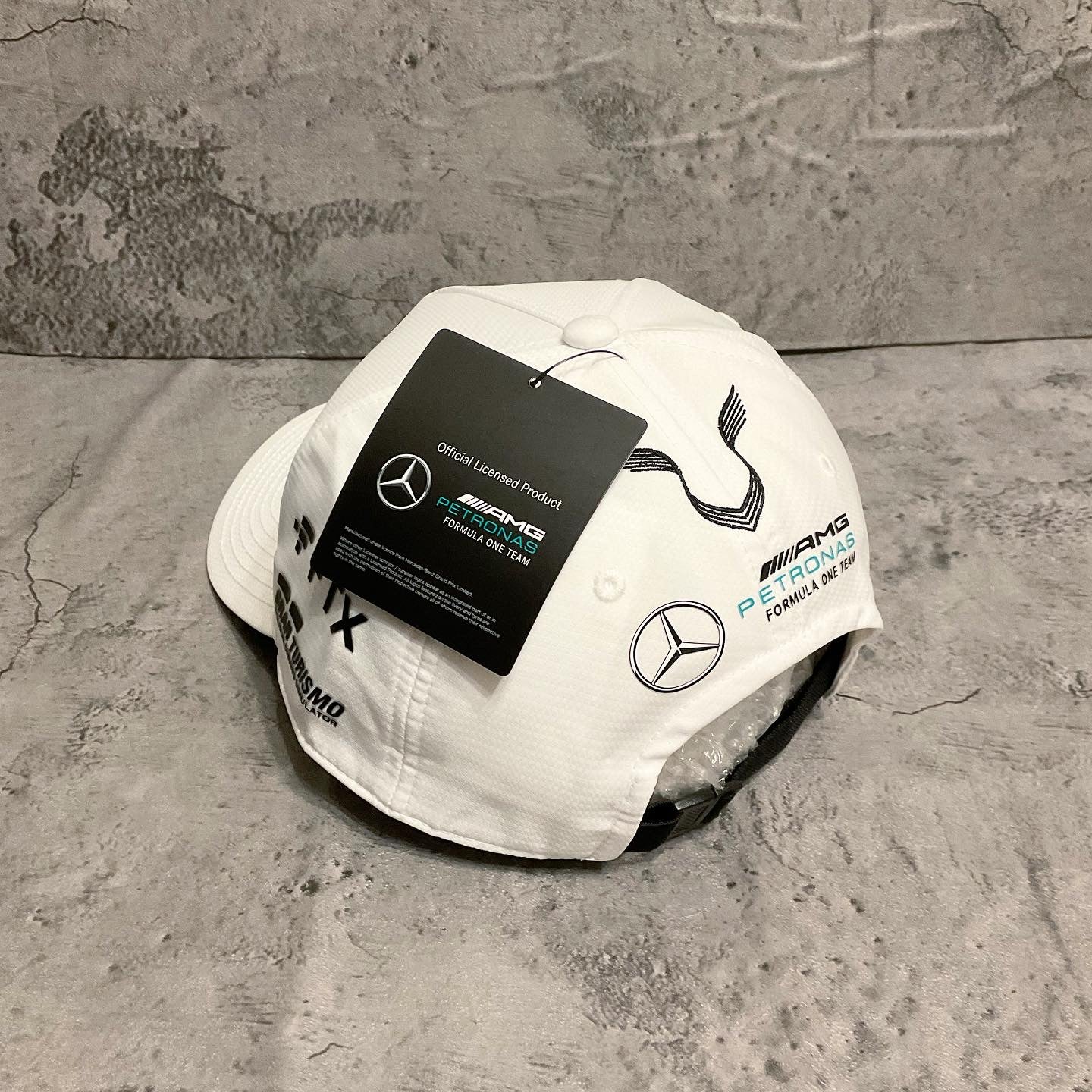 [PRE-ORDER] Mercedes Lewis Hamilton Baseball Cap 2022