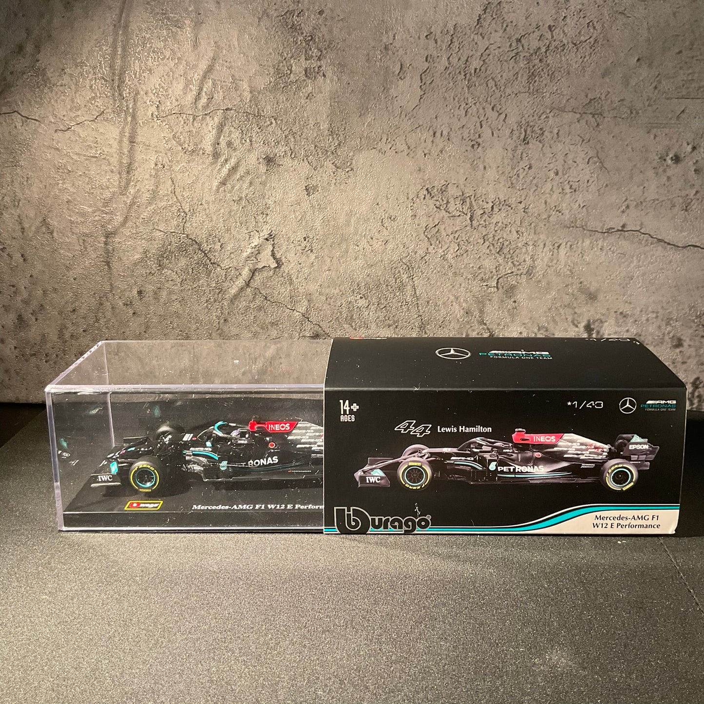 Mercedes-AMG F1 - W12E Performance (2021) - 1:43 with Driver's Helmet | Showcase 