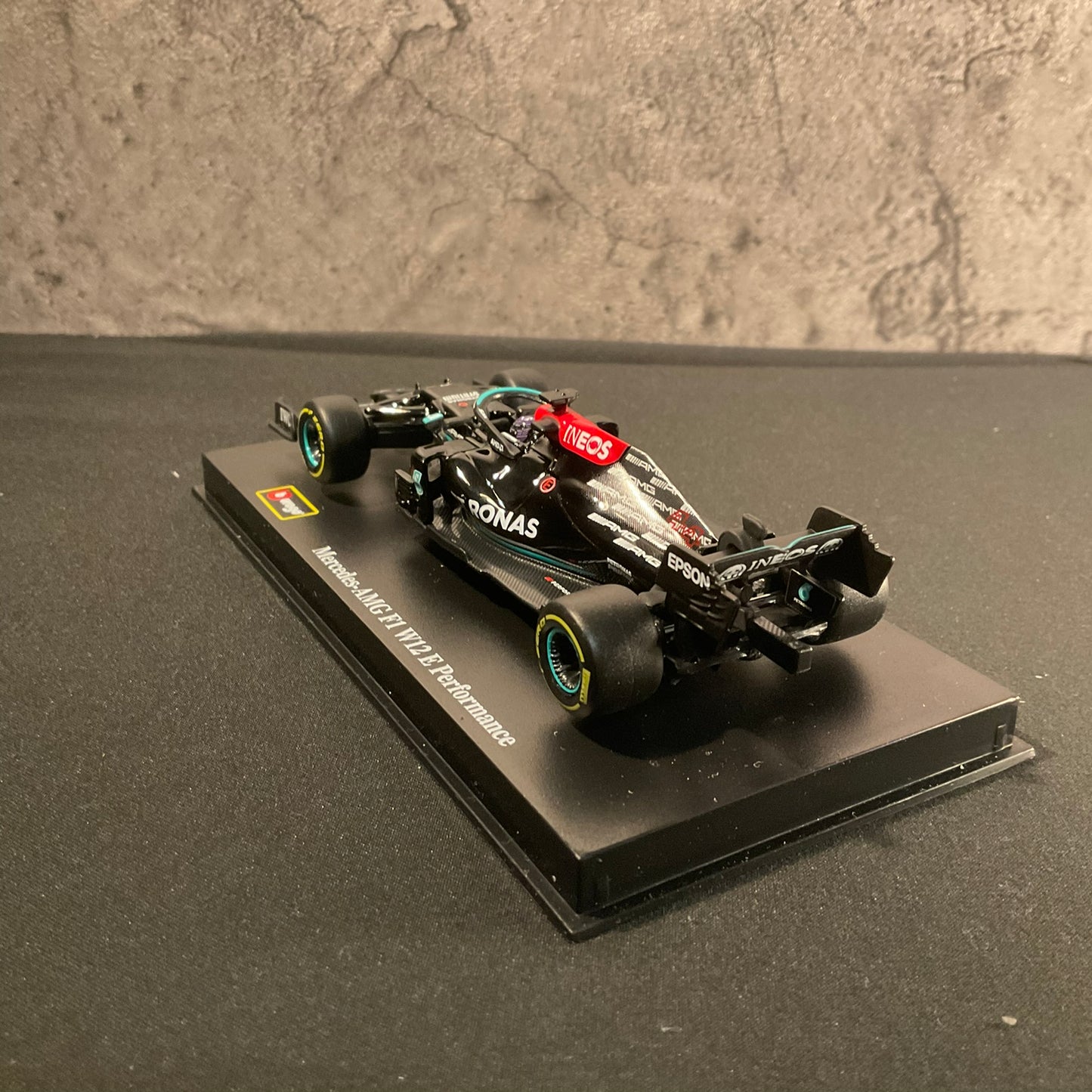 Mercedes-AMG F1 - W12E Performance (2021) - 1:43 with Driver's Helmet | Showcase 