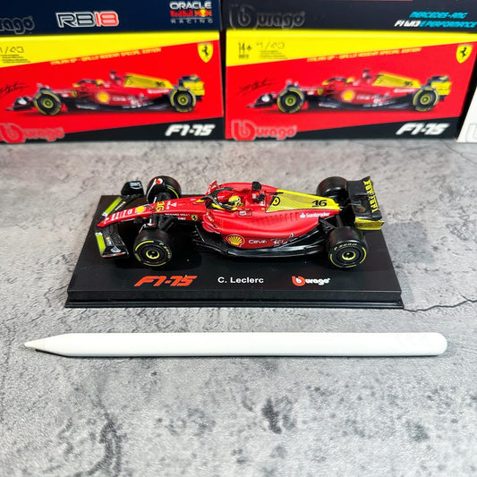 [Spot] Bburago 1:43 Scuderia Ferrari F1-75 (2022) Monza Special Livery